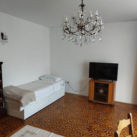 Apartma Stimec อิซอลา ภายนอก รูปภาพ